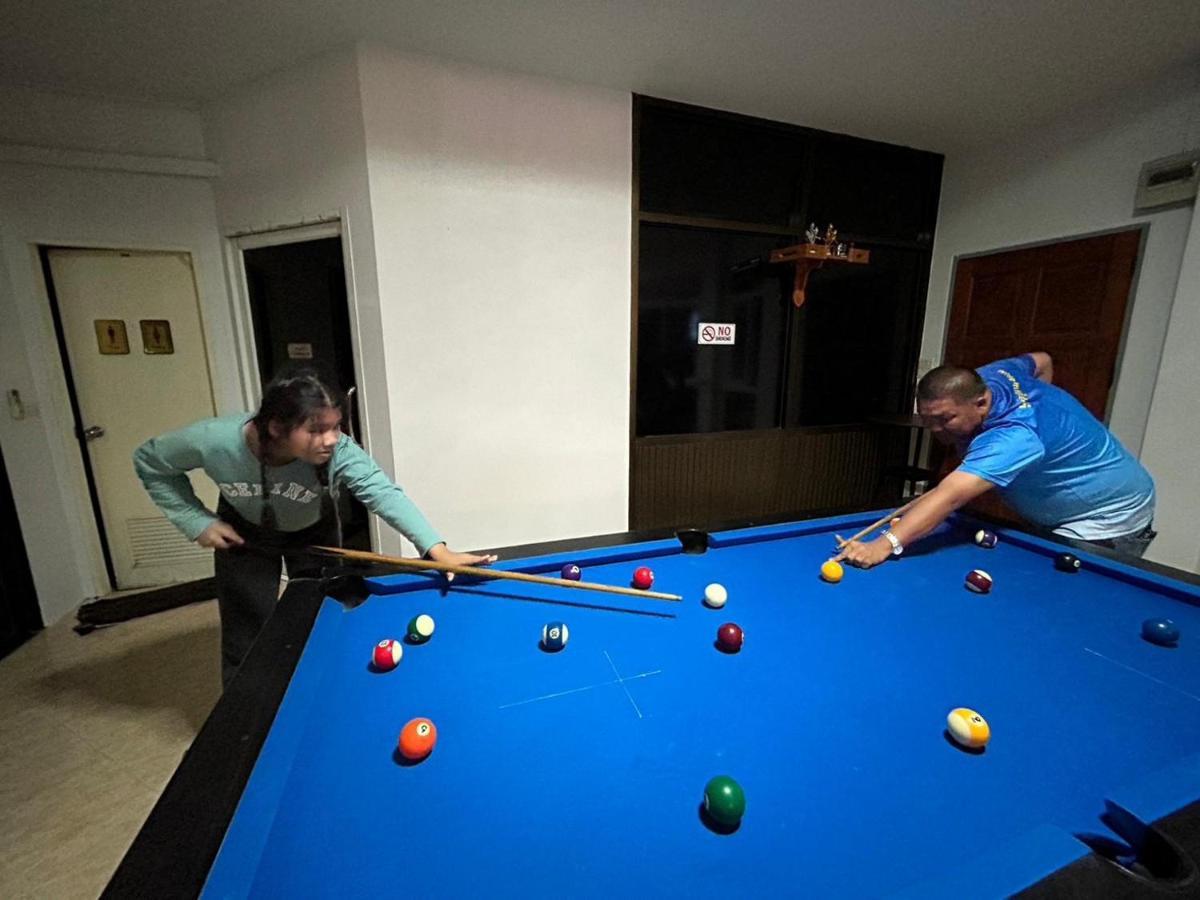 Baanloksouylokchay Hotel Hua Hin Bagian luar foto