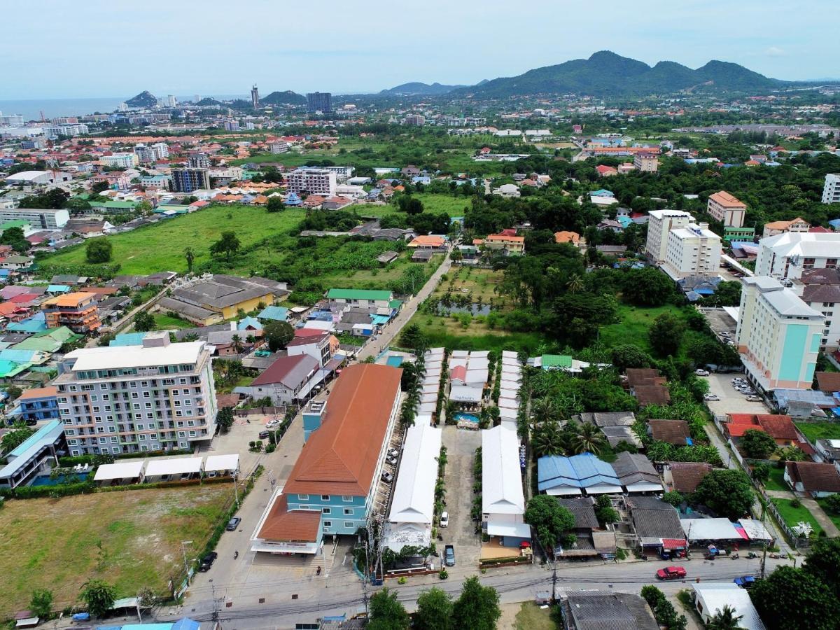 Baanloksouylokchay Hotel Hua Hin Bagian luar foto