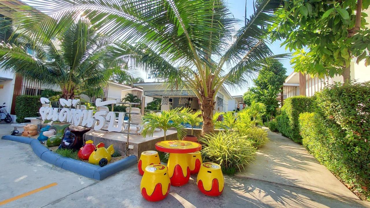Baanloksouylokchay Hotel Hua Hin Bagian luar foto